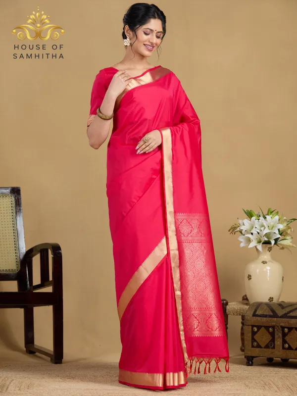 Radiant_Rani_Pink_Saree_With_Traditional_Gold_Zari_Border_|_Semi_Kanchi_Pattu