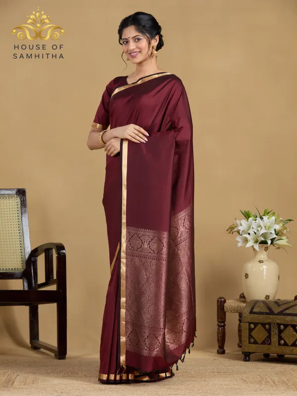 Regal_Maroon_Semi-Kanchi_Art_Silk_Saree_With_Traditional_Zari_Border