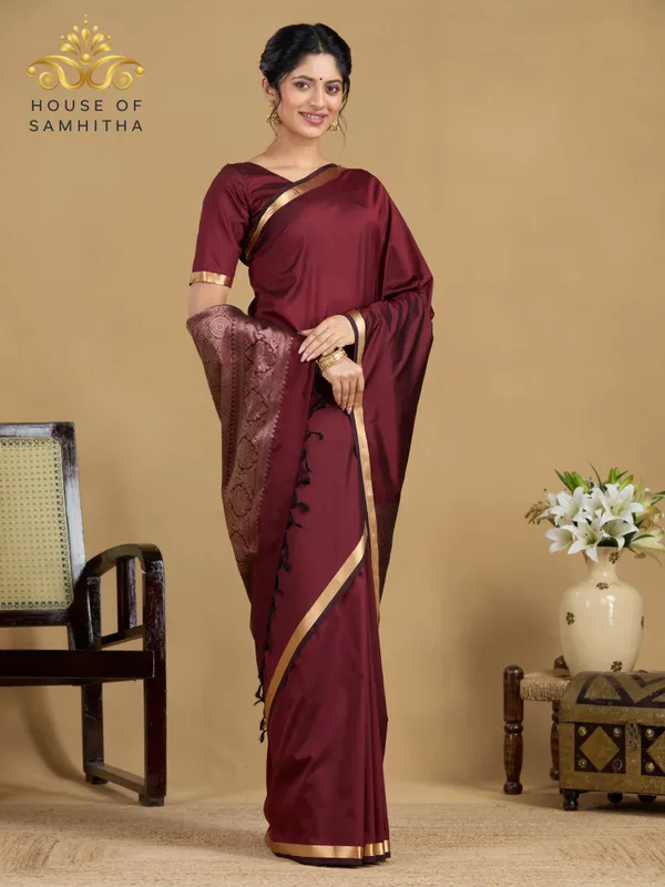 Regal_Maroon_Semi-Kanchi_Art_Silk_Saree_With_Traditional_Zari_Border