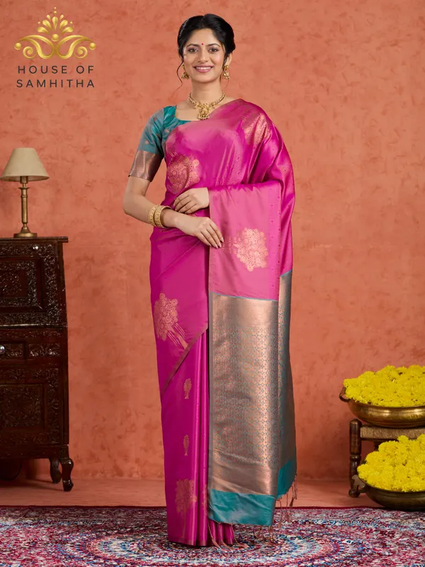Pink_Semi-Soft_Silk_Saree_With_Antique_Gold_Mandap_Buttas_&_Peacock_Green_Border