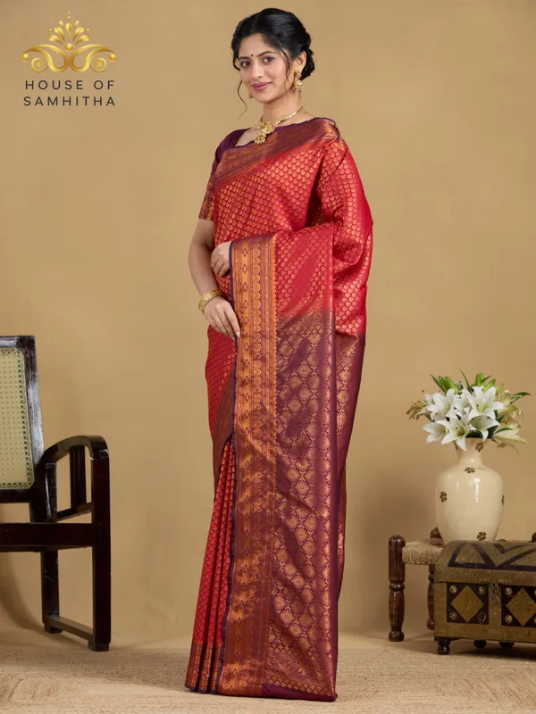 Majestic_Red_Tissue_Brocade_Semi-Kanchi_Pattu_Saree_With_Contrast_Purple_Zari_Border