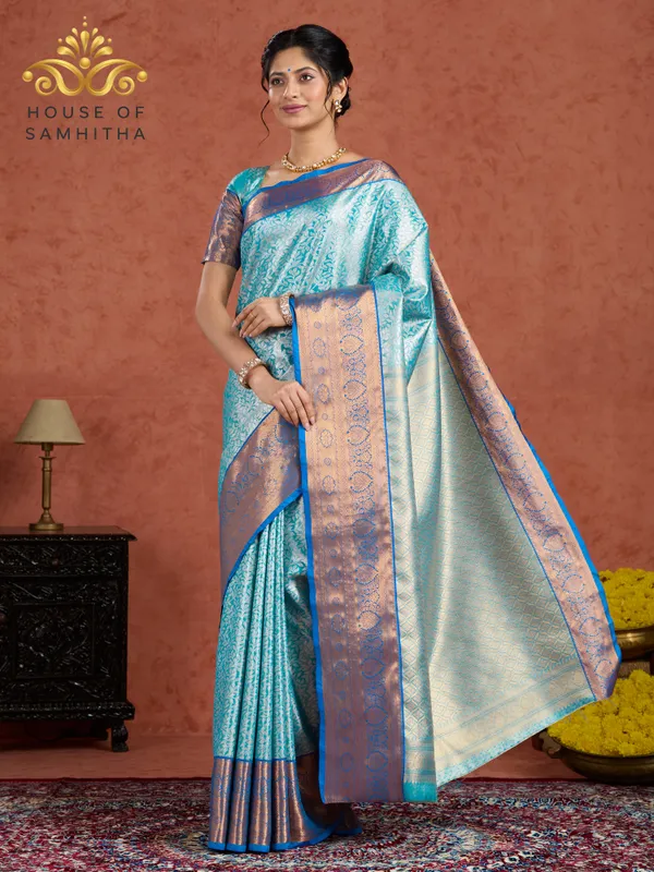 Aqua_Blue_Tissue_Brocade_Semi-Kanchi_Pattu_Saree_With_Royal_Blue_Contrast_Border