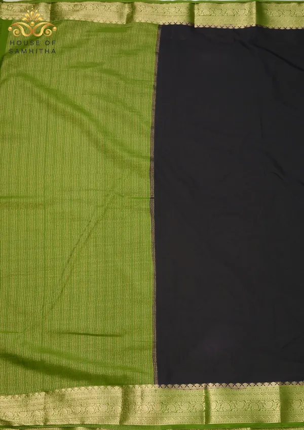 Timeless_Black_Semi-Crape_Silk_Saree_Featuring_A_Contrast_Mehendi_Green_Zari_Border