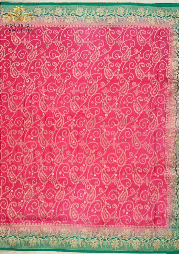 Charming_Peach_Banarasi_Imitation_Semi-Silk_Saree_With_Paisley_Zari_Brocade_And_Contrast_Sea_Green_Border