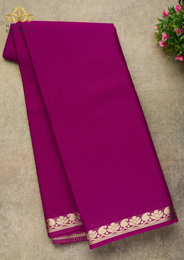 Majestic_Magenta_Semi-Crape_Saree_With_Elegant_Paisley_Gold_Zari_Border