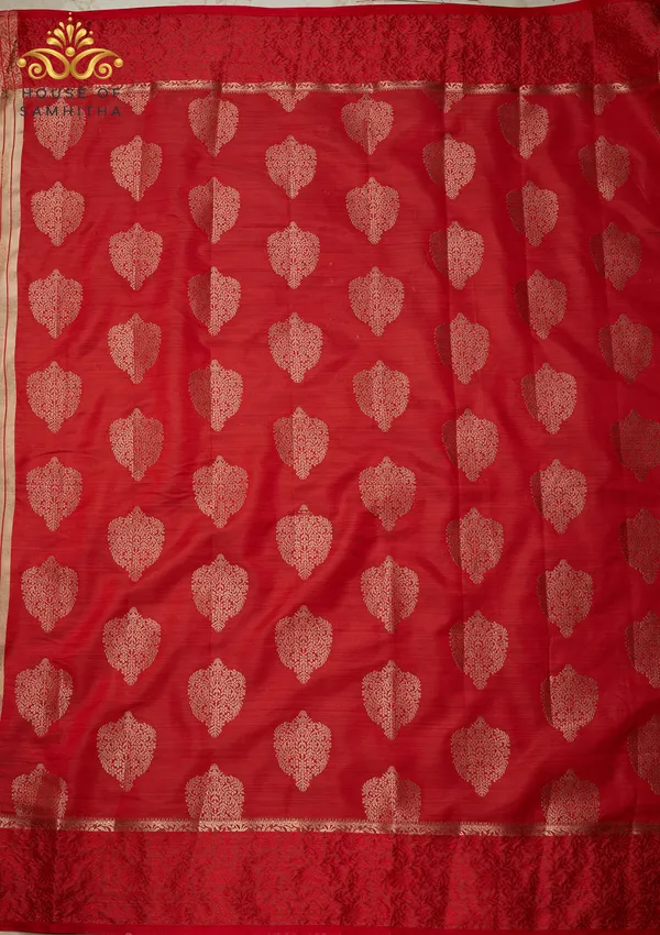 Elegant_Crimson_Red_Semi-Tussar_Silk_Saree_With_Antique_Gold_Zari_Butas_And_Floral_Border