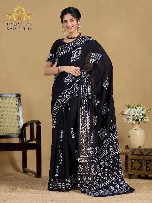 Timeless_Black_Pure_Jaipuri_Cotton_Saree_With_Traditional_Hand-Block_Batik_Prints