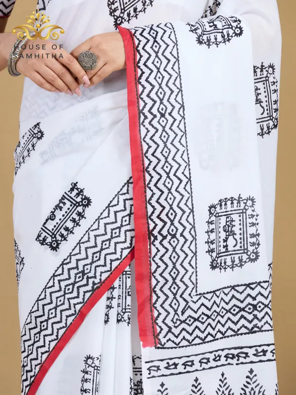 Pristine_White_Pure_Jaipuri_Cotton_Saree_With_Traditional_Hand-Block_Prints_And_Contrast_Border