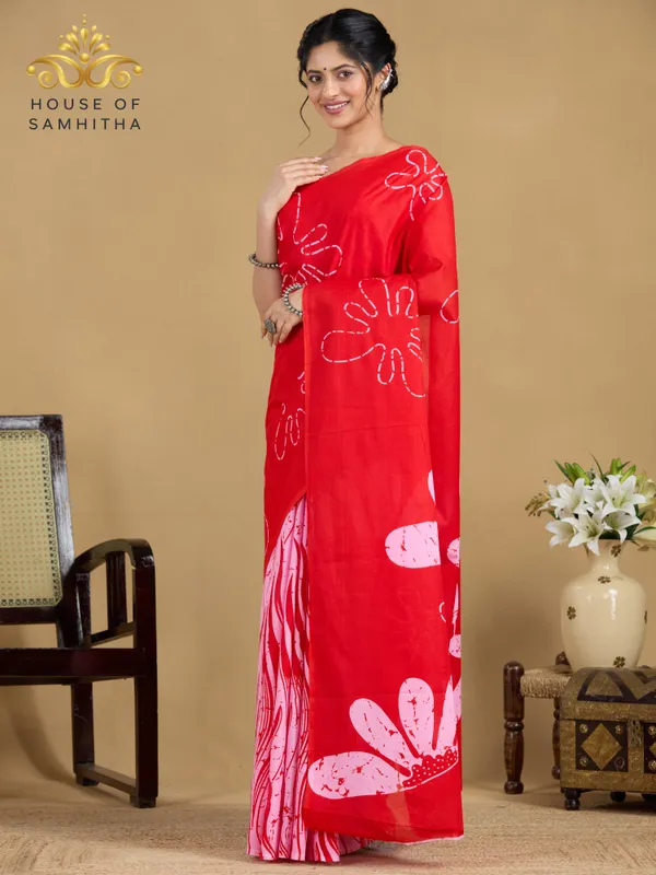 Bright_Red_Pure_Jaipuri_Cotton_Saree_With_Contemporary_Pink_Floral_Pigment_Prints