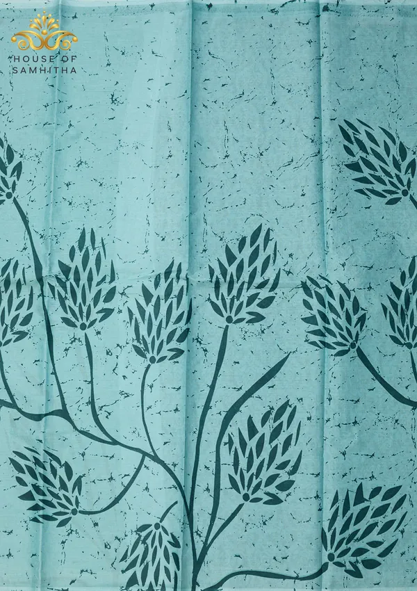 Refreshing_Sea_Green_Pure_Jaipuri_Cotton_Saree_With_Dark_Teal_Batik_Pigment_Prints