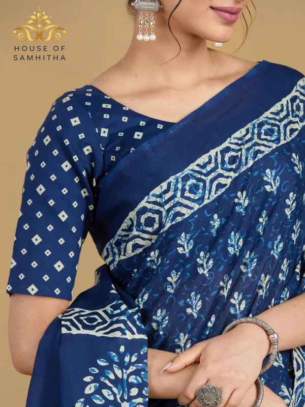 Classic_Indigo_Blue_Pure_Jaipuri_Cotton_Saree_With_Hand-Block_Floral_And_Tree_Of_Life_Prints