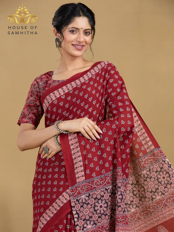 Classic_Maroon_Pure_Jaipuri_Cotton_Saree_With_Elegant_Hand-Block_Ajrakh_Inspired_Prints
