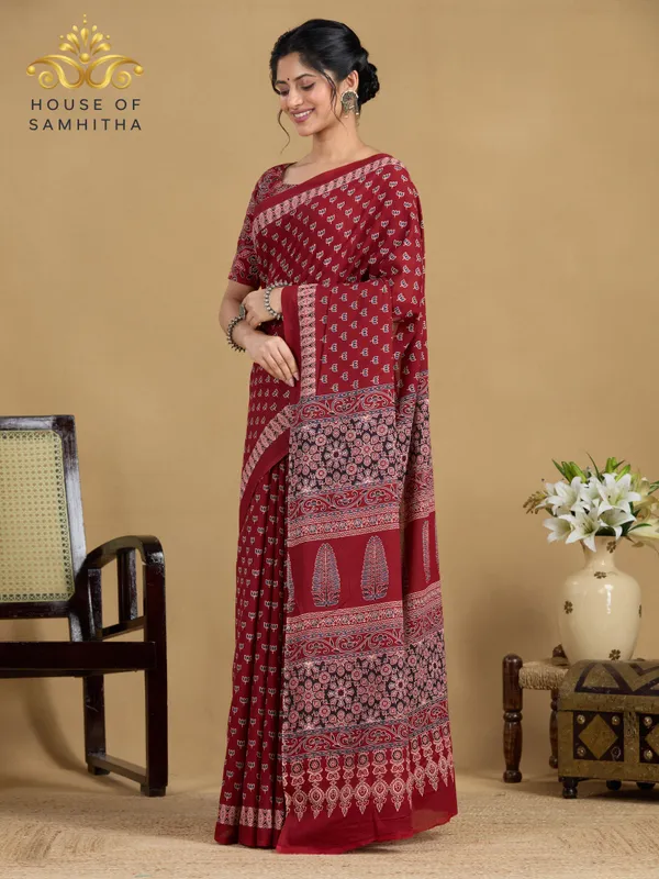 Classic_Maroon_Pure_Jaipuri_Cotton_Saree_With_Elegant_Hand-Block_Ajrakh_Inspired_Prints
