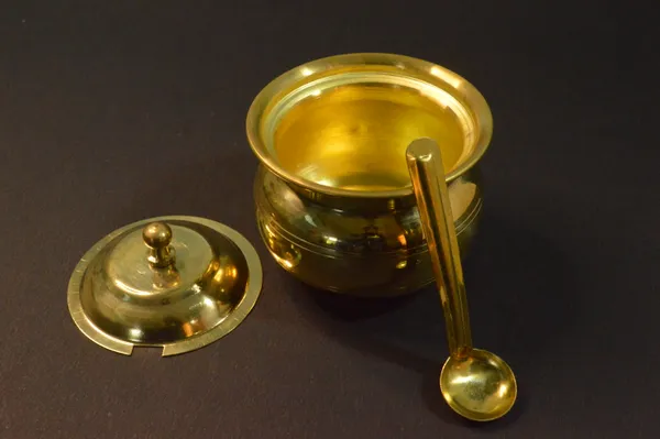 Golden_Premium_Quality_Brass_Ghee_Pot