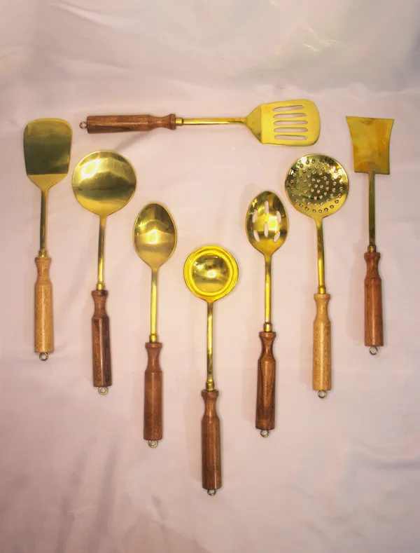 Golden_Premium_Quality_Brass_Laddle_Set_Of_8