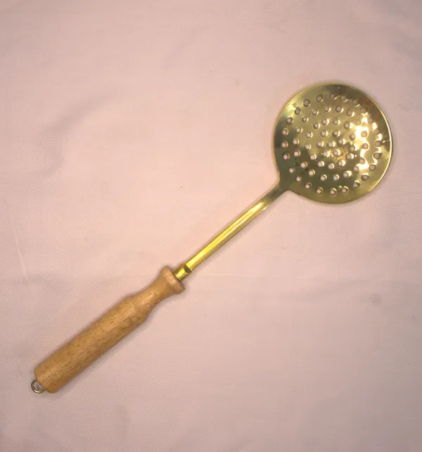 Golden_Premium_Quality_Brass_Laddle_Set_Of_5