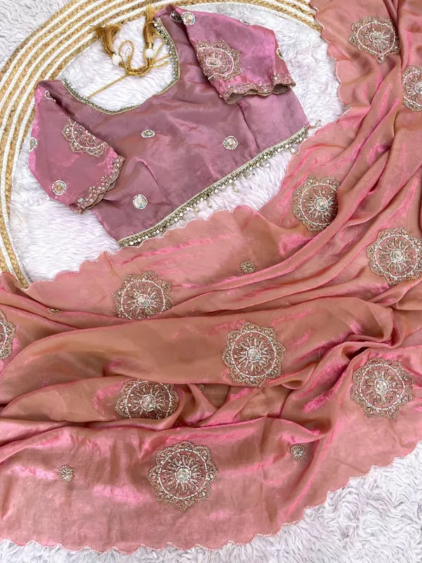 Pink_Space_Silk_Fabric_Saree_For_Women