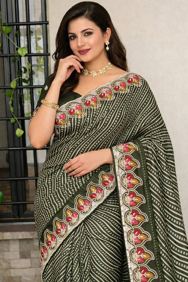 Green_Cotton_Satin_Saree_For_Women