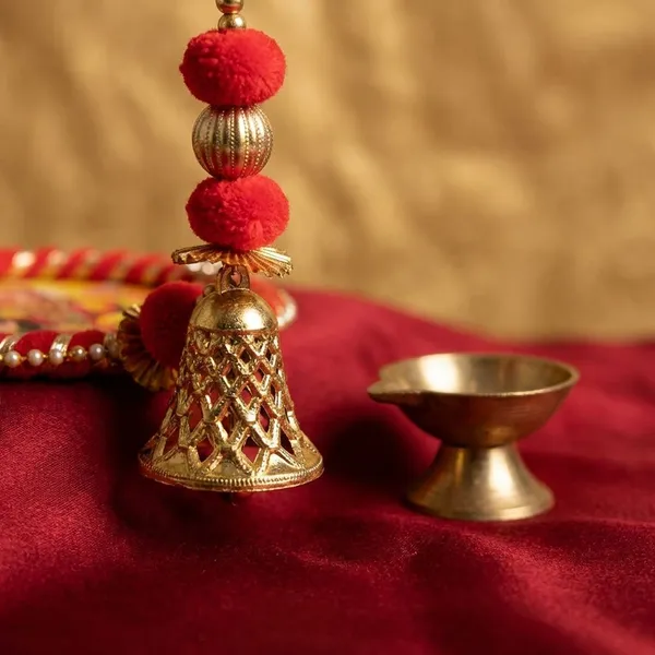 Red_Laxmi_Ji_Hanging_For_Home_Decoration