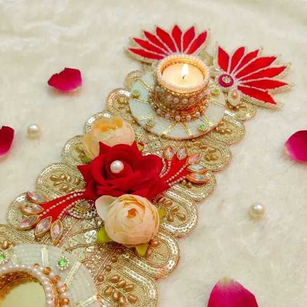 Red_Table_Runner_With_Tea_Light_Big_For_Home_Decoration