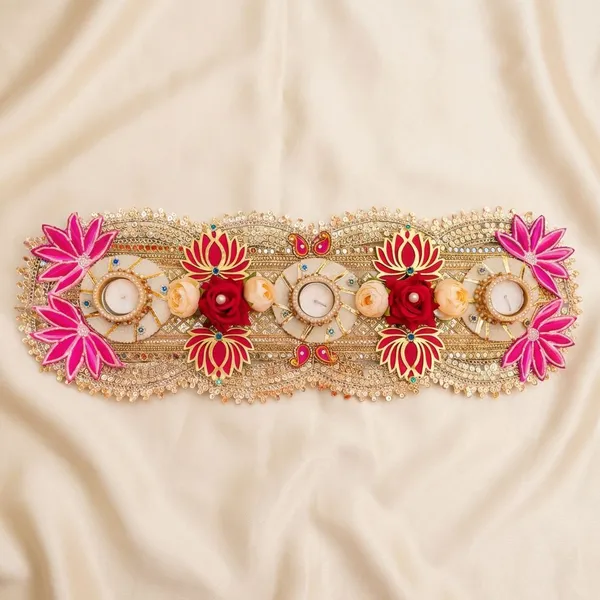Pink_Table_Runner_With_Tea_Light_Small_For_Home_Decoration