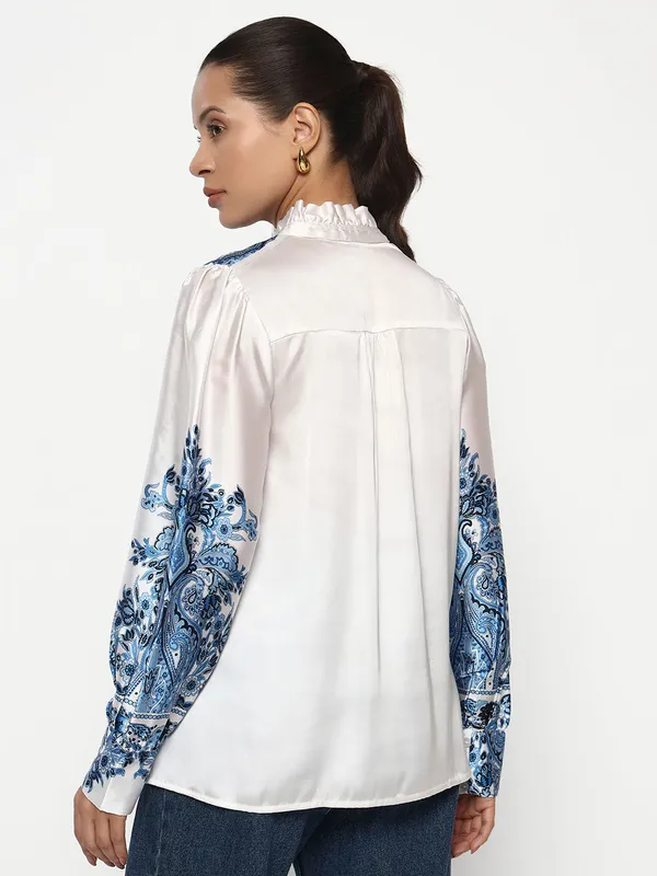 Blue_Cotton_Premium_and_Elegant_Azure_Paisley_Shirt_For_Women