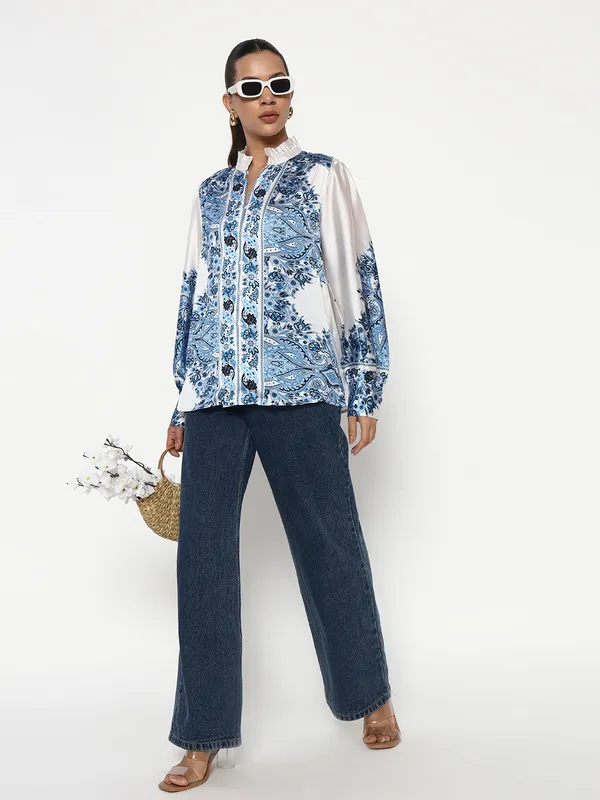 Blue_Cotton_Premium_and_Elegant_Azure_Paisley_Shirt_For_Women