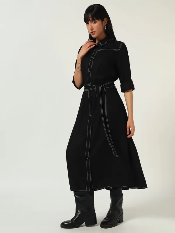 Black_Cotton_Premium_and_Elegant_Button-Down_Belted_Shirt_Dress_For_Women