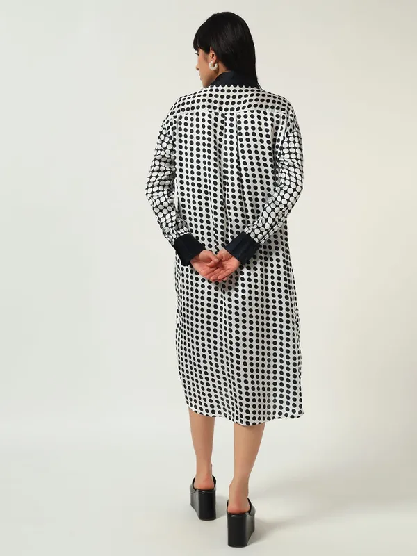 Black_&_White_Cotton_Premium_and_Elegant_Monochrome_Polka_Dot_Shirt_Dress_For_Women