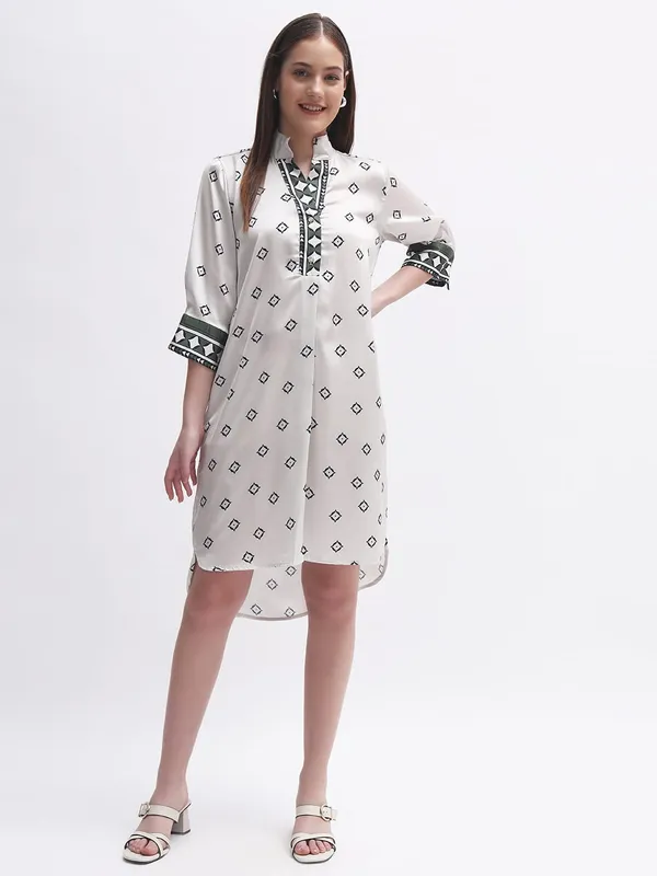 White_Cotton_Premium_and_Elegant_Geometric_Print_Tunic_Dress_For_Women