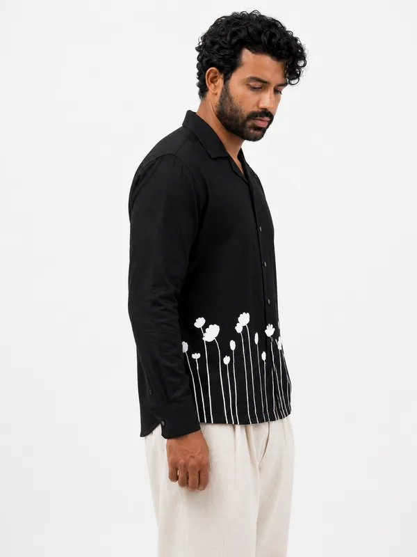 Embroidery_Black_Shirt_For_Men