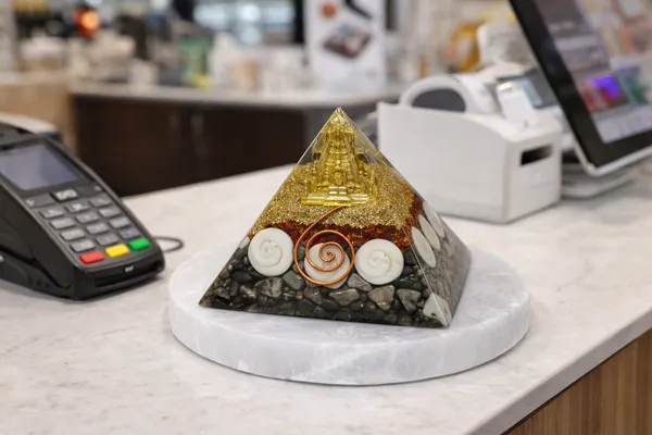 SHREE_LAXMI_MONEY_MAGNET_PYRAMID