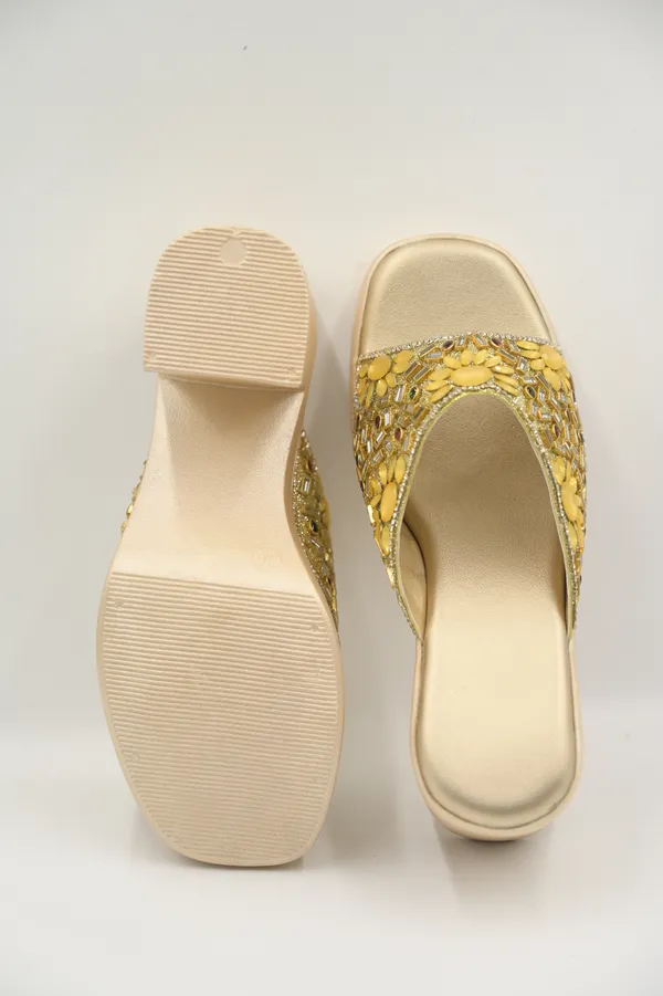 The_Billauri_Gauhar_[Rosegold_Block_Heel_Crystal_Sandals]