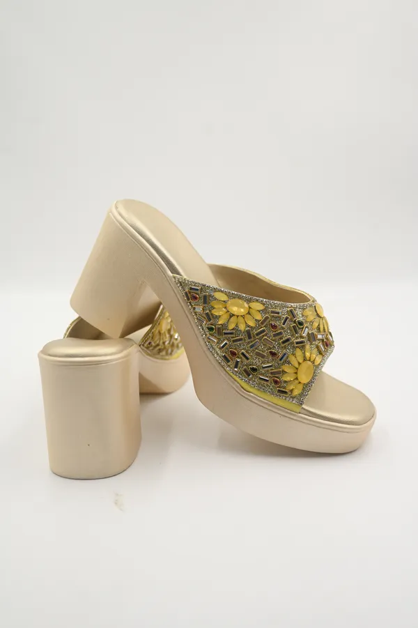 The_Billauri_Gauhar_[Rosegold_Block_Heel_Crystal_Sandals]
