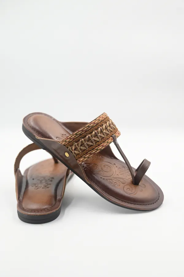The_Jaipur_Braid_[Brown_Kolhapuri_Sandal]