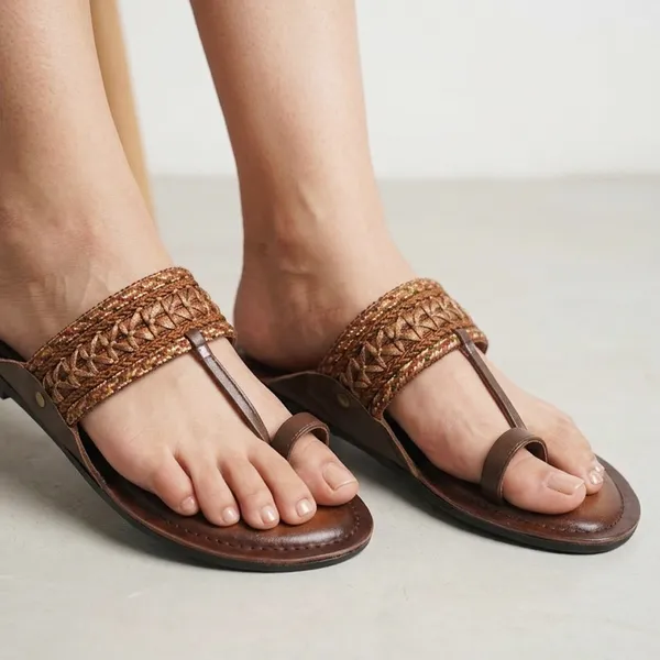 The_Jaipur_Braid_[Brown_Kolhapuri_Sandal]