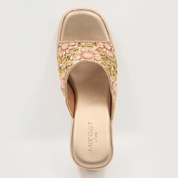 The_Billauri_Gauhar_[Golden_Block_Heel_Crystal_Sandals]