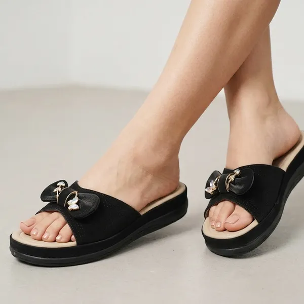 The_Filigree_Flora_[Black_Flat_For_Women]