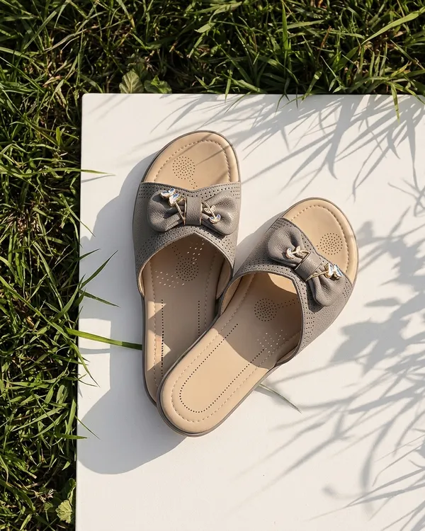 The_Filigree_Flora_[Grey_Flat_For_Women]