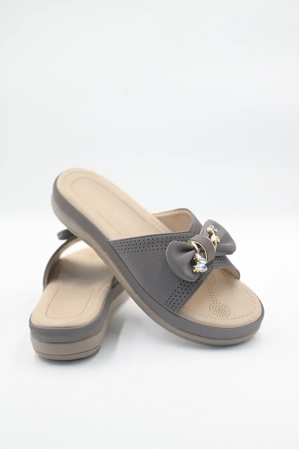 The_Filigree_Flora_[Grey_Flat_For_Women]
