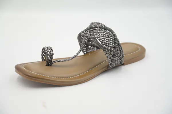 The_Tamasi_Flat_[Black_Classic_Kolhapuri]