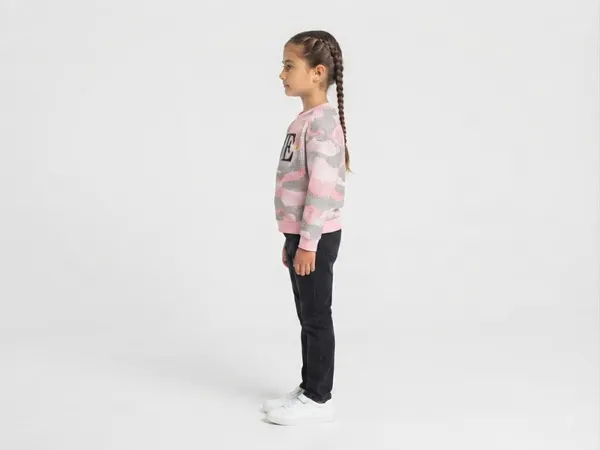 Pink_Printed_Regular_Fit_Sweatshirt_for_Girls