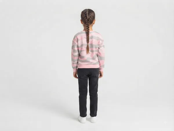 Pink_Printed_Regular_Fit_Sweatshirt_for_Girls