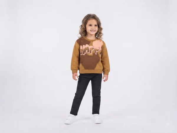 Brown_Regular_Fit_Sweatshirt_For_Girls