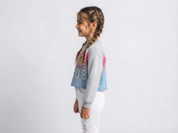 Grey_Graphic_Sweatshirt_for_Girls