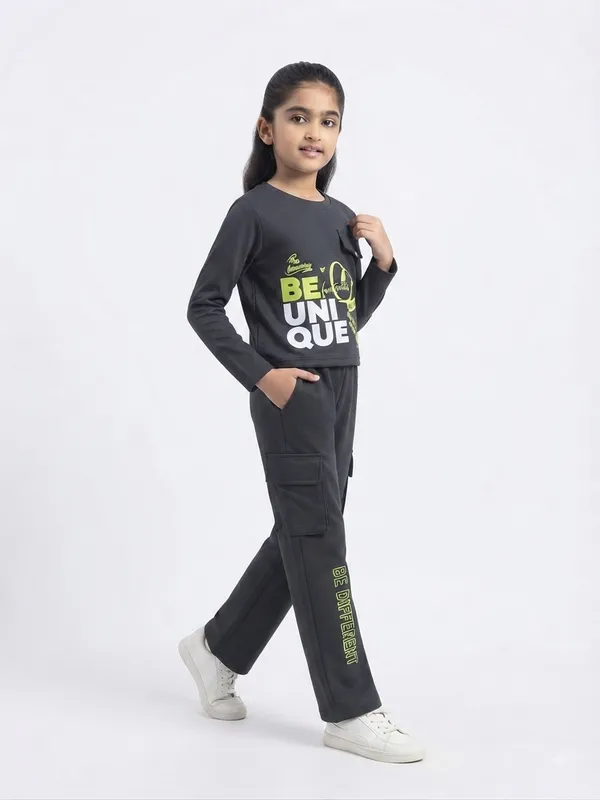 Black_Printed_Tracksuit_Set_for_Girls