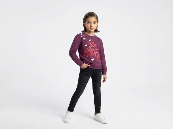 Burgundy_Printed_Round_Neck_Sweatshirt_for_Girls