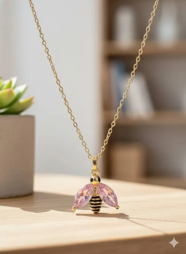 Crystal_Honey_Bee_Pendant_Necklace