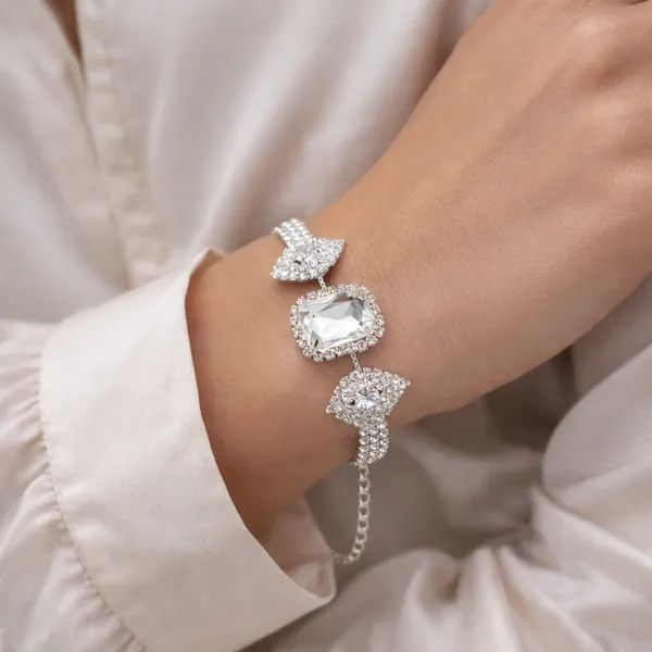 Silver_Premium_braclet_For_Women