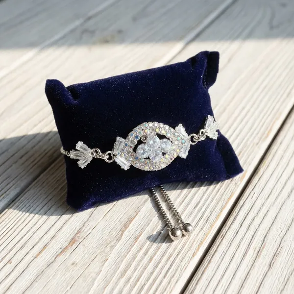 Blue_Premium_Bracelet_For_Women